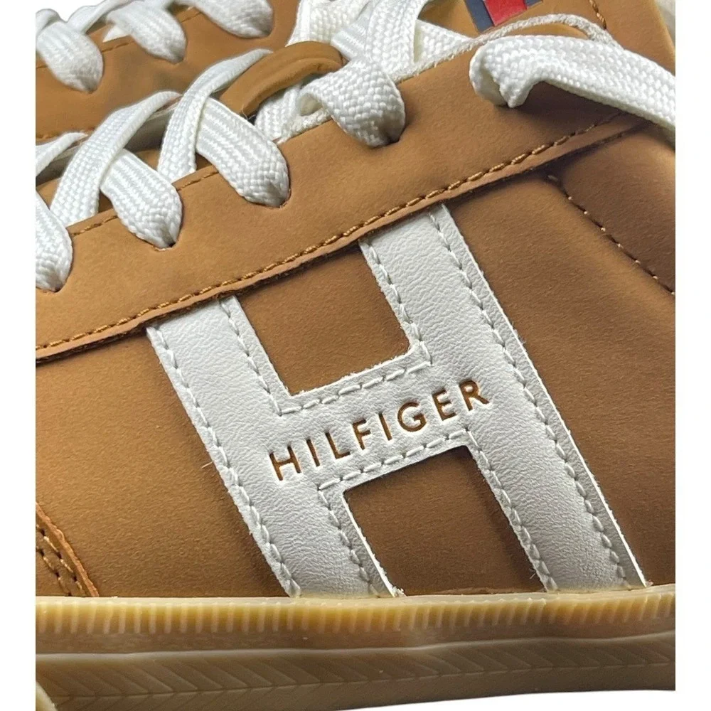 Tommy Hilfiger‎ Low Top Vintage Sneakers Mens 10 Tan NEW WOT TWLEXEIH-R H Logo